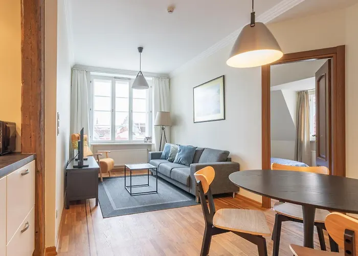 Old Town - Hall Square Apartment *