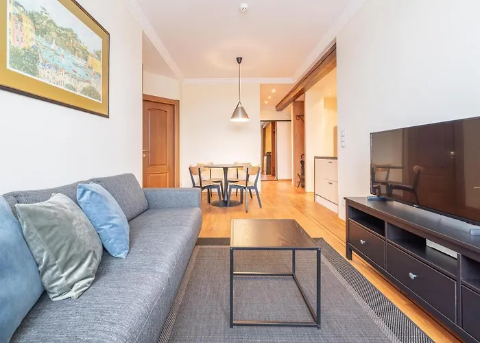 Old Town - Hall Square Apartment