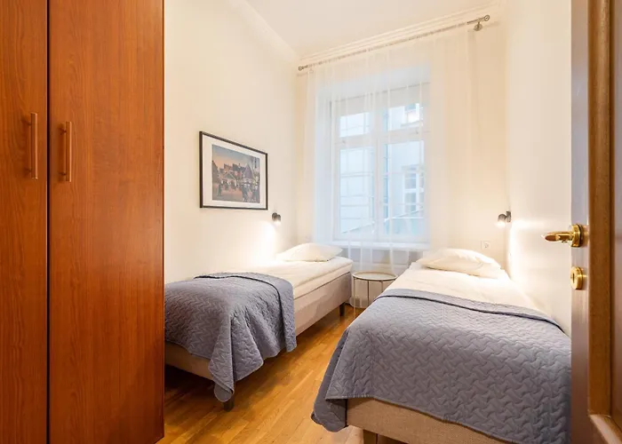 Old Town - Hall Square * Tallinn