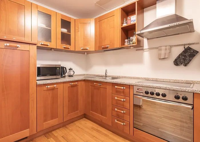 Old Town - Hall Square Apartment