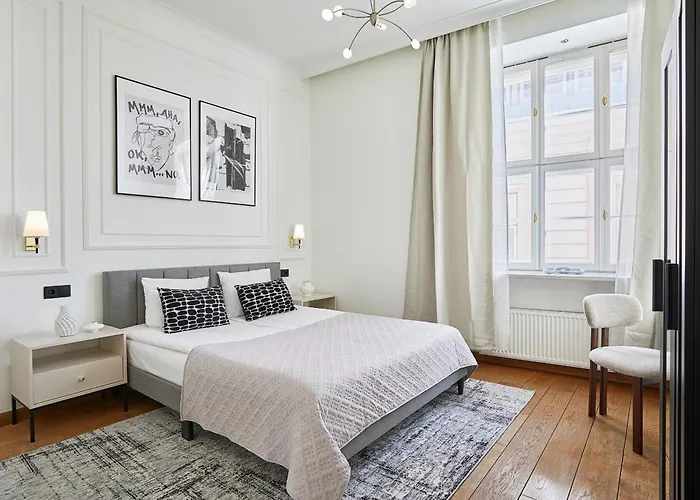 Old Town - Hall Square