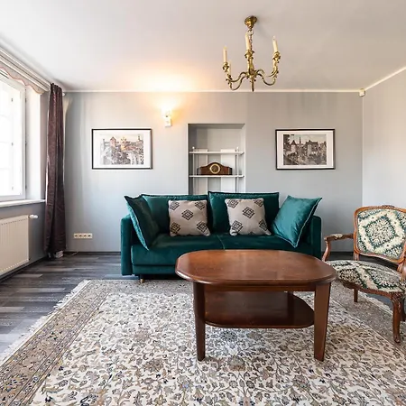 Apartment Old Town - Hall Square