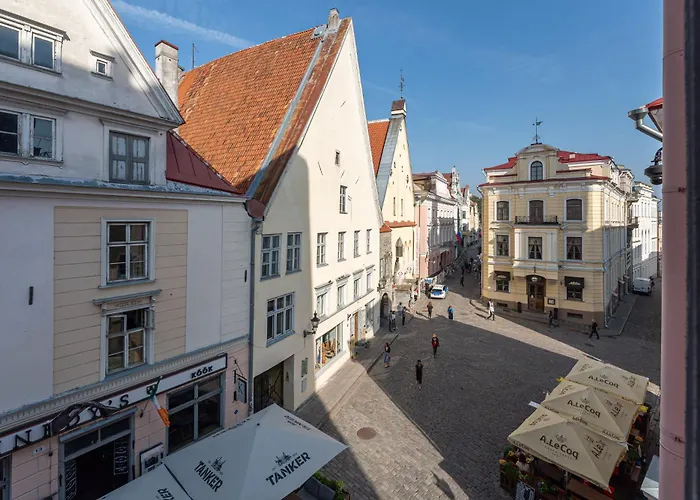 Old Town - Hall Square טאלין